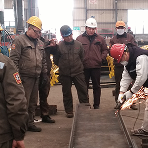 ɽ�|���x���ؙC(j��)е���޹�˾���������a(ch��n)Ʒ�|(zh��)������Ƹ�������F(xi��n)��ָ��(d��o)